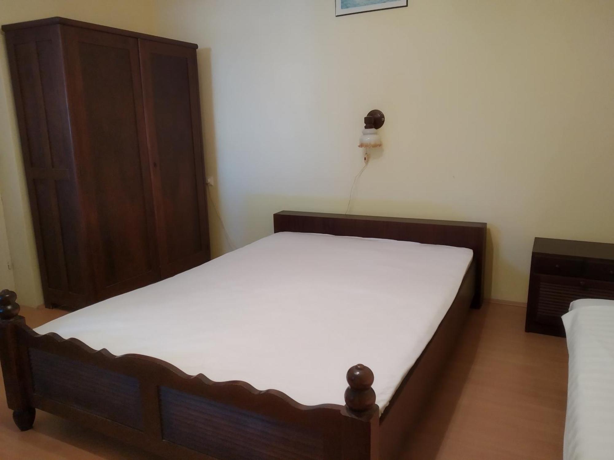 Hutter Vendégház Szántód Esterno foto